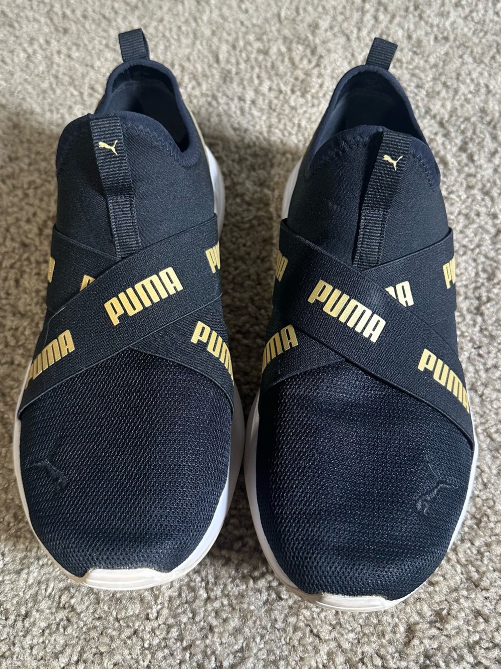 PUMA Wired Run Slip-On sneaker in the 'Black Team Gold' size 8.5